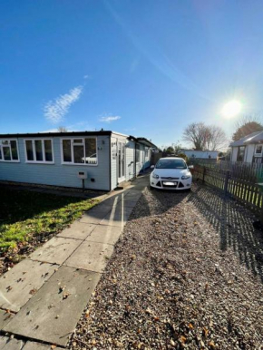 Blakes Beach House Humberston Fitties